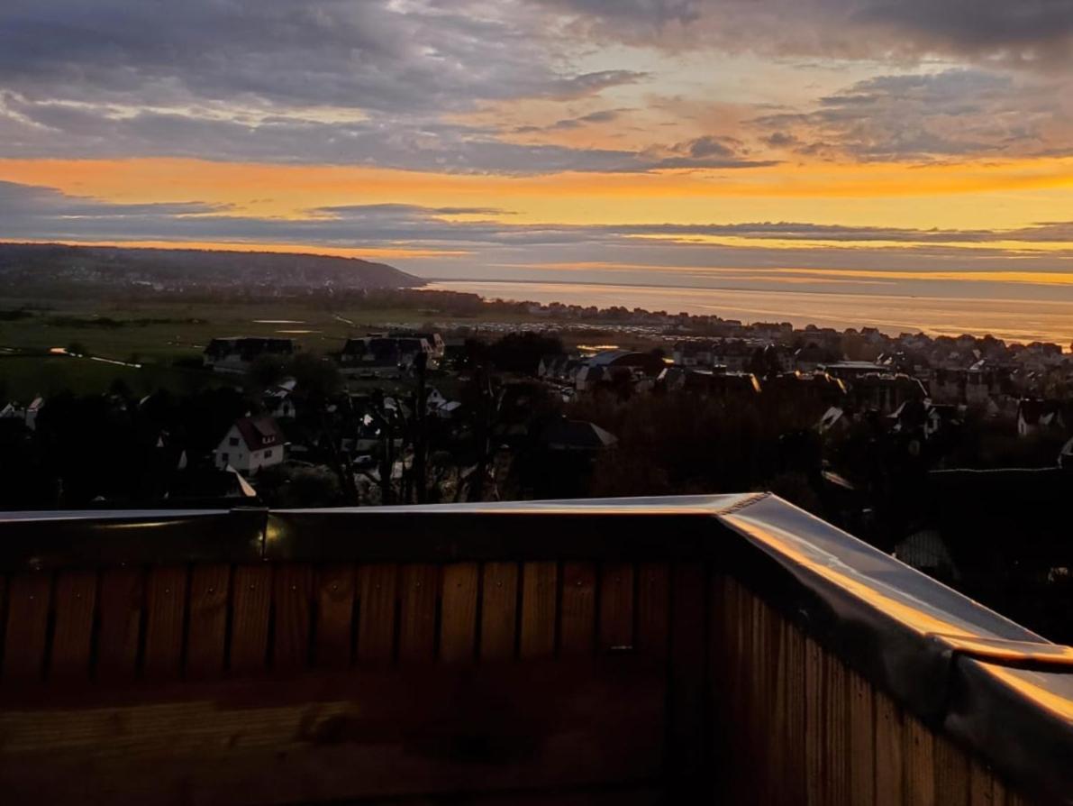 Joli Studio Neuf Vue Mer Proche Deauville Blonville-sur-Mer Exteriör bild